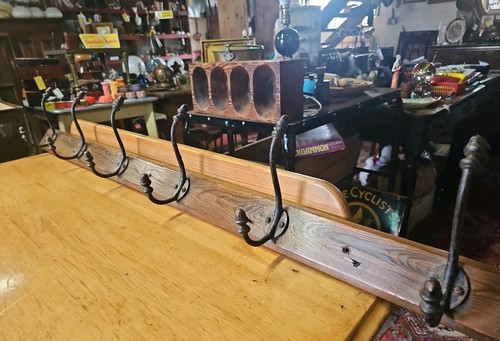 Victorian coat hooks - acorn, x6