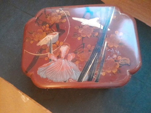Antique box lacquered japanese - antique,