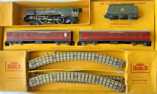 Hornby dublo three rail - three,