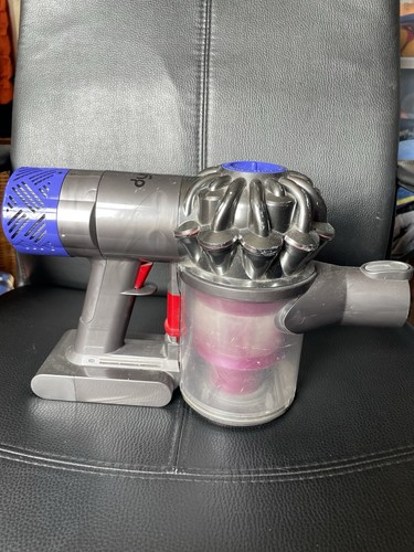 Dyson vacuum cleaner - v6,