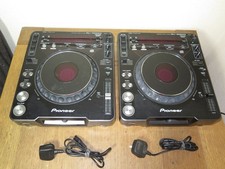 2 x Pioneer CDJ-1000MK2 DJ CD