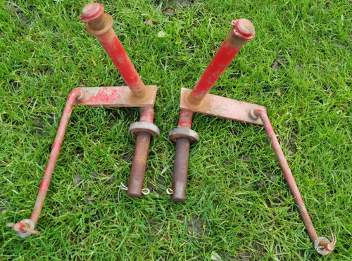 Snapper front stub axles pair - stub,