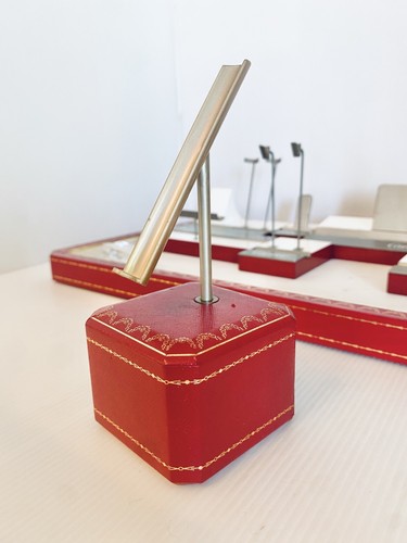Cartier stand display - cartier,