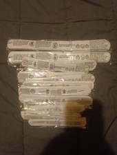 16 White Tissue Paper Pom Poms