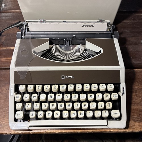 Vintage royal mercury portable - vintage,
