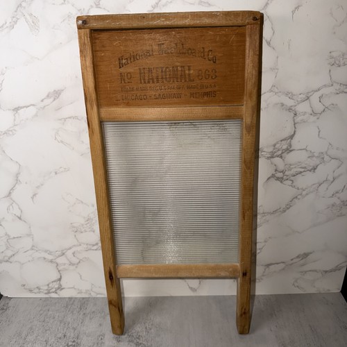 Vtg glass king lingerie - glass,