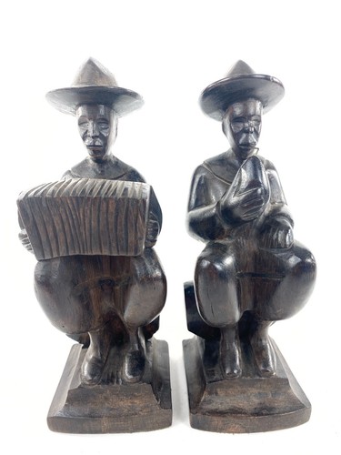 Brazilian musicians pair - brazilian,