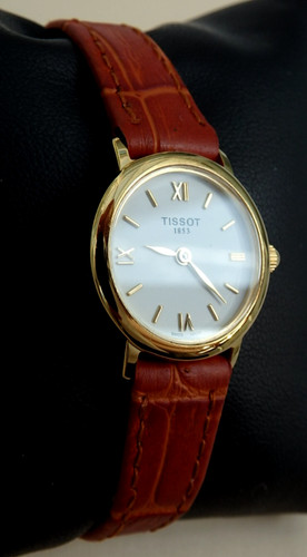 Ladies tissot gold tone - ,