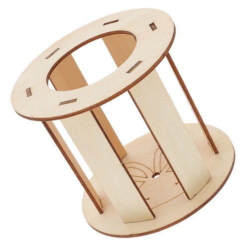 Small animal hay - small, wooden