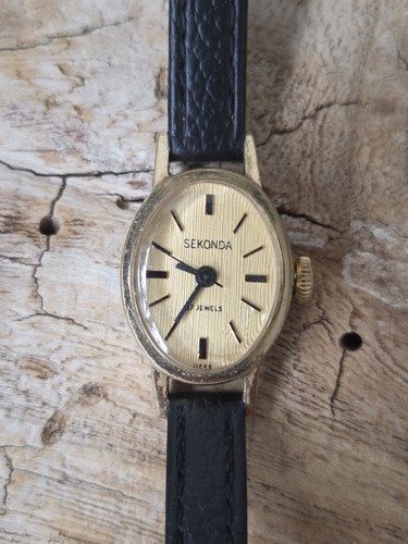 Vintage sekonda jewels - vintage,