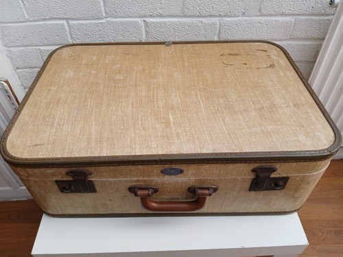 Vintage airport lightweight - vintage,