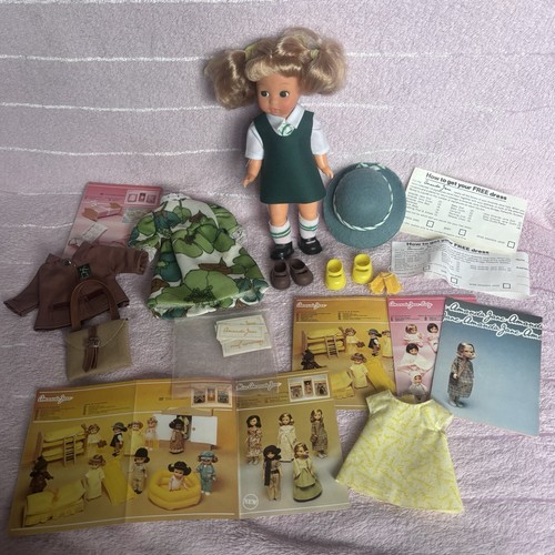 Vintage 1970s amanda jane doll - 1970s,