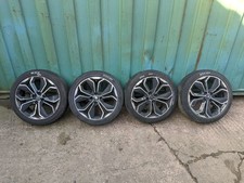RENAULT CLIO MK4 X98 SET OF 4 17" ALLOY WHEELS WITH TYRES
