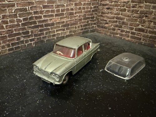 Dinky toys vogue - toys, singer
