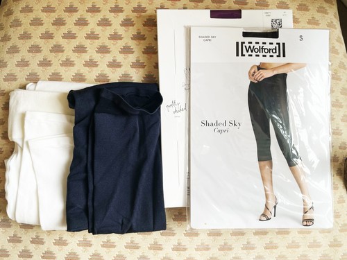 Pairs wolford capris - of,