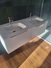 Vanity unit double bowl white