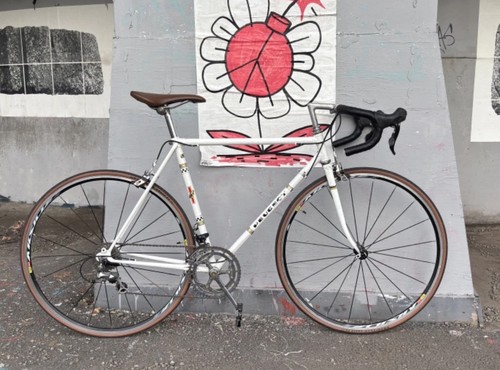 1976 peugeot vintage road bike - 1976,