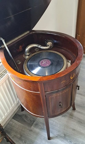 Antique academy circular - academy,