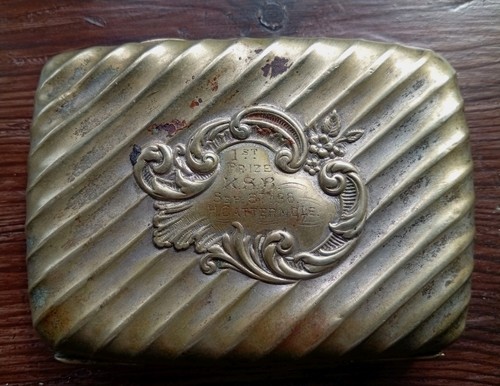 Vintage ribbed design - ribbed, metal
