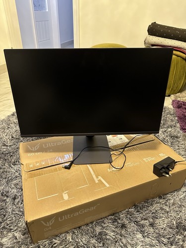 Ultragear 24in gaming - 24in,