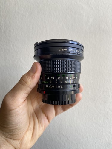 Canon 20mm w - 20mm, w/