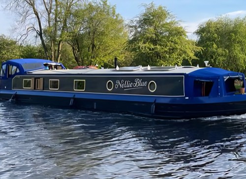 Wide beam boats for - boats,