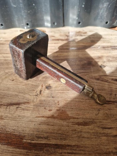 Vintage woodworking marking - woodworking,