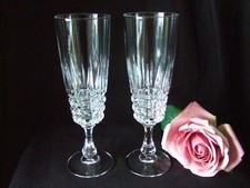 Pair of Pretty  Lead Crystal Champagne Flutes Glasses Prosecco Cava    (CF2)