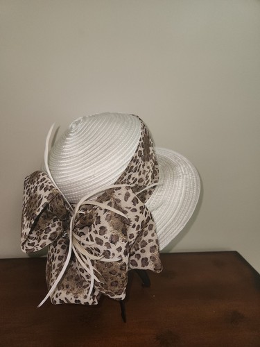 Women white cloche hat - women's,