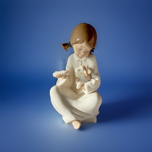 Lladro nao lovely girl feeding - girl,