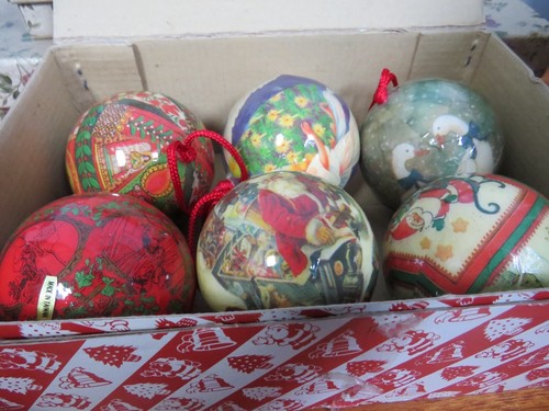 Vintage papier mache boxed - vintage,