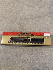 OO GAUGE HORNBY WARTIME LNER