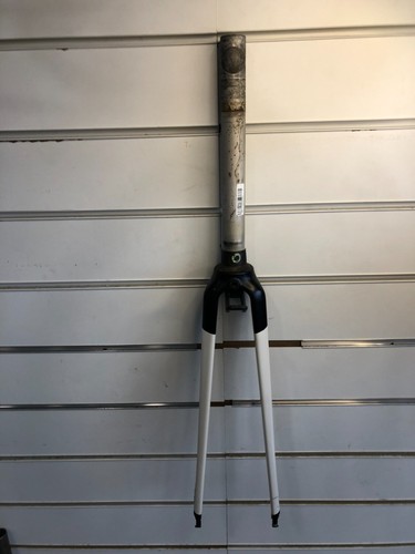 Used giant defy carbon forks - giant,