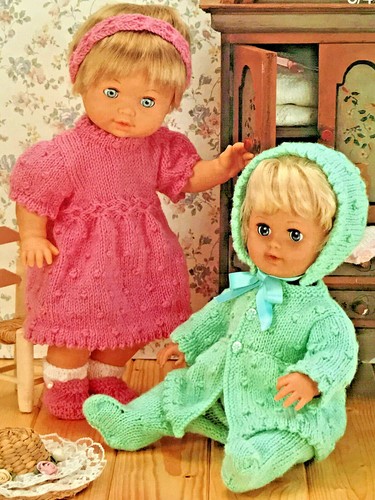 Knitting pattern for 2 - ,