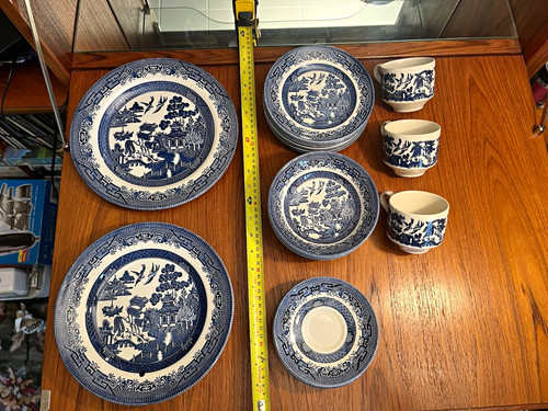 Churchill blue willow piece - 24,