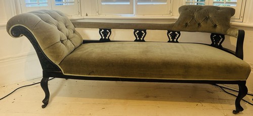 Victorian velvet chaise longue - velvet,