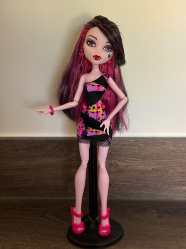 Monster high draculaura save - high,