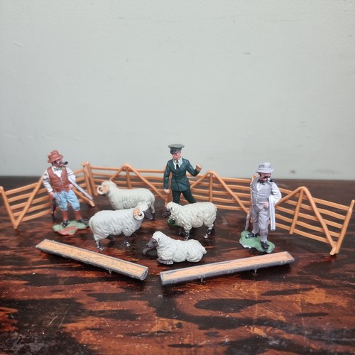 Britains vintage farm toys - farm,
