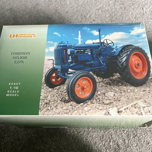 Universal hobbies fordson - universal,