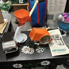 Vintage 1970's SPONG Kitchen Set 702 Mincer, Slicer, Grater  - manual, box