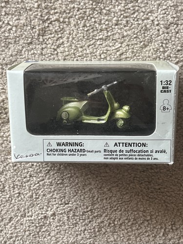 Piaggio vespa die cast - cast, model