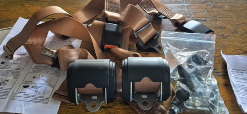 Inertia reel seat - inertia, to