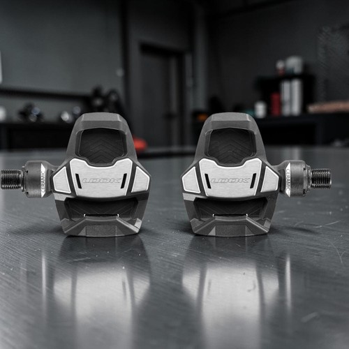 Road bike pedals - pedals, look