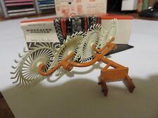 Britains farm toys 1:32 , Farm Impliments . Vicon - Lely  , Acrobat Rake