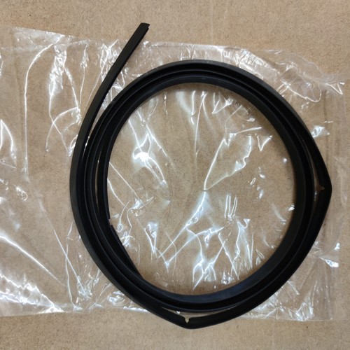 Toyota landcruiser seal - landcruiser,