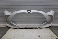 TOYOTA YARIS FRONT BUMPER IN