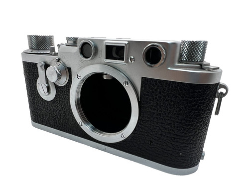 Near mint leica - mint], iiif