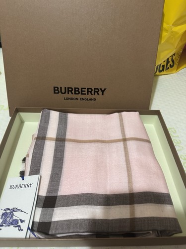 Burberry pink scarf - , woman
