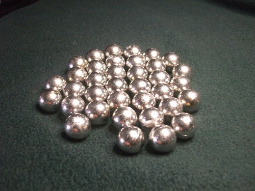 8mm approx round - 16., lead