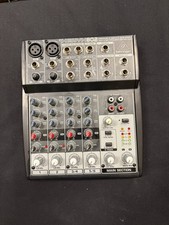 Xenyx 802 compact 8 input 2